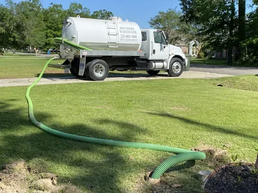 Septic tank pumping truck